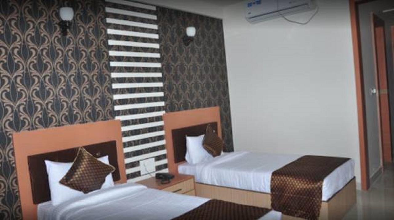 Hotel Bns International Sasarām Exterior photo